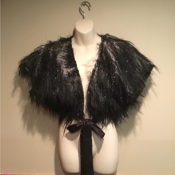 Steve Madden Tie up Eyelash top O/S NWT Black - Picture 1 of 5